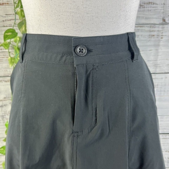 Eddie Bauer Skirt Skort size 8 Classic Black Short Swing Athletic Sports Modest - Picture 6 of 13